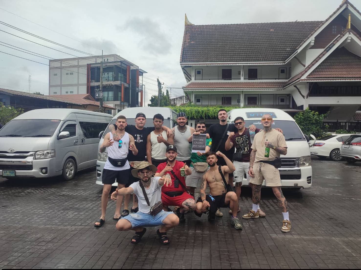 ลูกค้าของเรา — รถตู้นำเที่ยวเชียงใหม่ นางฟ้าทีม